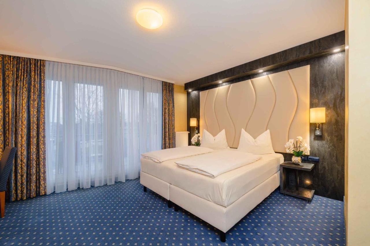 Plaza Inn Koeln Pulheim Eksteriør billede
